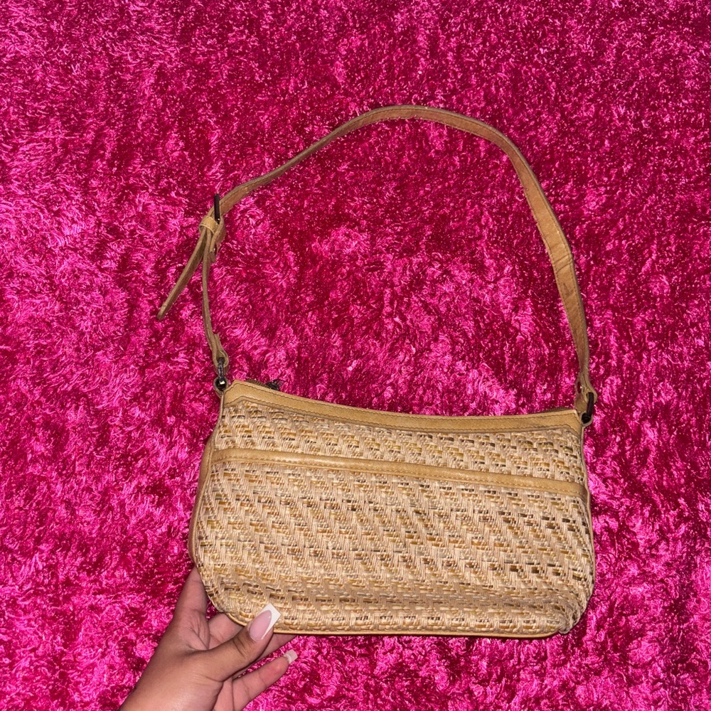 AILES STRAW SHOULDER BAG 💎
